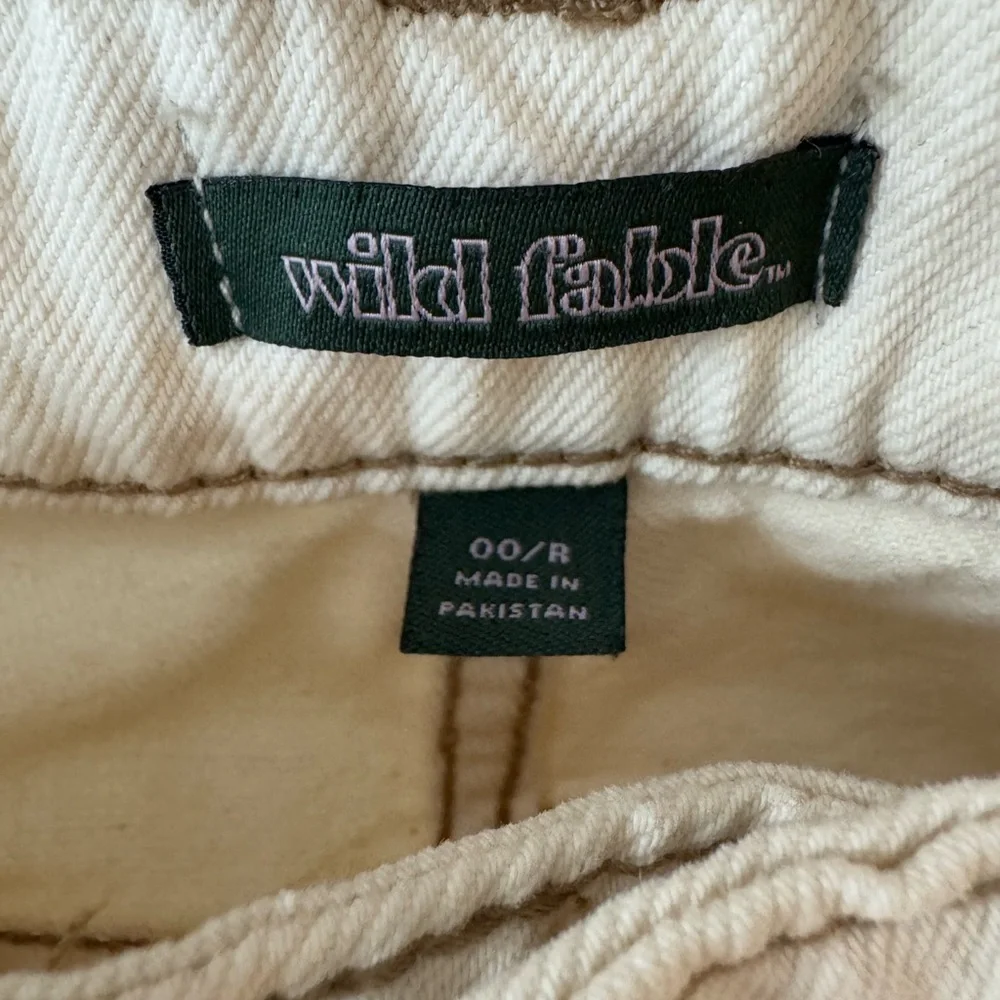 Wild Fable Ecru Ivory Cream High Rise Cargo Pants Wide Leg Denim Jeans Sz 00